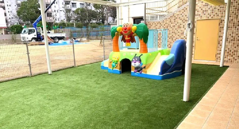 大阪府 私立幼稚園 園庭